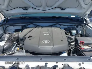 2006 Toyota Tacoma with VIN 3TMMU52N86M003228, listed as a IAAI auction lot 42548963 with 165,176 mi miles and . Bid and sale history available at DreamBid. Image 10.