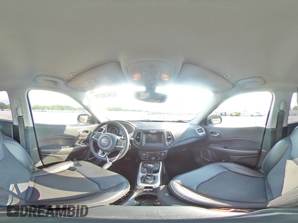 2019 Jeep Compass Latitude z VIN 3C4NJDBB5KT740982, wystawiony jako Copart lot #62478375 z przebiegiem 67 197 mil mil oraz Szkoda całkowita • Salvage title. Historia ofert i sprzedaży dostępna na DreamBid. Obrazek 15.