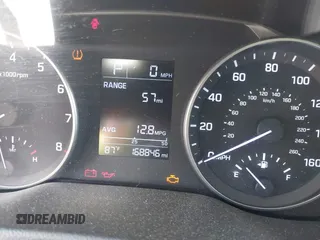 2017 Hyundai Elantra SE z VIN 5NPD74LF6HH083369, wystawiony jako IAAI lot #42446226 z przebiegiem 168 846 mil mil oraz . Historia ofert i sprzedaży dostępna na DreamBid. Obrazek 15.