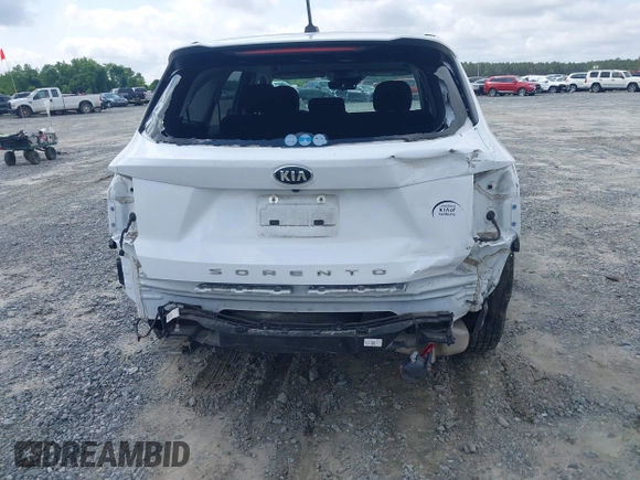 2021 Kia Sorento LX z VIN 5XYRG4LC6MG022343, wystawiony jako IAAI lot #42139411 z przebiegiem 67 266 mil mil oraz . Historia ofert i sprzedaży dostępna na DreamBid. Obrazek 6.