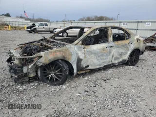 2023 Toyota Camry SE z VIN 4T1G11AK2PU170005, wystawiony jako Copart lot #41634675 z przebiegiem Nie podano mil oraz Nie do naprawy • Non repairable. Historia ofert i sprzedaży dostępna na DreamBid. Obrazek 1.