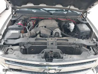 2008 Chevrolet Silverado 1500 Work Truck with VIN 1GCEC19C68Z287545, listed as a IAAI auction lot 41171713 with 173,482 mi miles. Bid and sale history available at carsss.com. Image 10.