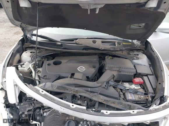 2015 Nissan Altima 2.5 with VIN 1N4AL3AP5FC298843, listed as a IAAI auction lot 41716192 with 72,041 mi miles. Bid and sale history available at carsss.com. Image 10.