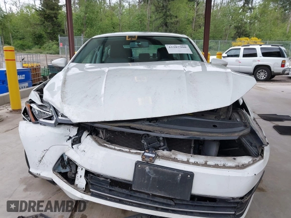2016 Volkswagen Passat SE z VIN 1VWBT7A32GC057162, wystawiony jako IAAI lot #42287908 z przebiegiem 32 127 mil mil oraz . Historia ofert i sprzedaży dostępna na DreamBid. Obrazek 13.