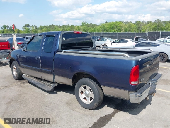 2002 Ford F-150 XL with VIN 1FTRX17L92NA56050, listed as a IAAI auction lot 41992155 with 1 mi miles. Bid and sale history available at carsss.com. Image 3.