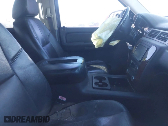 2007 Chevrolet Avalanche LTZ with VIN 3GNEC12J17G182393, listed as a IAAI auction lot 41871001 with 186,925 mi miles and . Bid and sale history available at DreamBid. Image 5.