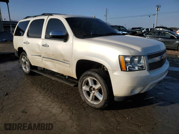 2012 Chevrolet Tahoe LTZ с VIN 1GNSCCE08CR210296, выставлен на аукционе Copart как лот 42102565 с пробегом 193 473 миль миль и Списание • Salvage title. История ставок и продаж доступна на DreamBid. Изображение 4.