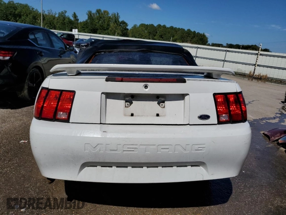2001 Ford Mustang Deluxe with VIN 1FAFP44431F131695, listed as a Copart auction lot 74357874 with 0 mi miles and Non Repairable. Bid and sale history available at carsss.com. Image 6.