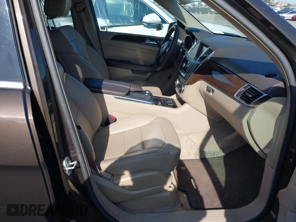 2015 Mercedes-Benz M 350 with VIN 4JGDA5JB3FA488791, listed as a IAAI auction lot 41968288 with 118,825 mi miles and . Bid and sale history available at DreamBid. Image 5.