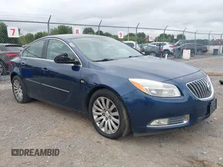2011 Buick Regal CXL RL2 with VIN W04GP5EC6B1076825, listed as a IAAI auction lot 40239879 with 137,763 mi miles. Bid and sale history available at carsss.com. Image 1.