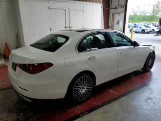2024 Mercedes-Benz C 300 with VIN W1KAF4GB8RR186869, listed as a Copart auction lot 60545895 with 24,943 mi miles and Clean title. Bid and sale history available at DreamBid. Image 3.