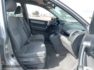 2011 Honda CR-V LX with VIN 3CZRE3H33BG705022, listed as a IAAI auction lot 41478133 with 78,183 mi miles. Bid and sale history available at carsss.com. Image 5.