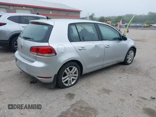2011 Volkswagen Golf TDI с VIN WVWDM7AJ9BW249693, выставлен на аукционе IAAI как лот 42554555 с пробегом 189 101 миль миль и . История ставок и продаж доступна на DreamBid. Изображение 4.
