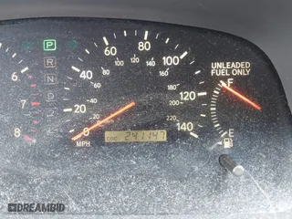2001 Lexus ES 300 with VIN JT8BF28G015112689, listed as a IAAI auction lot 42075076 with 241,147 mi miles. Bid and sale history available at carsss.com. Image 7.