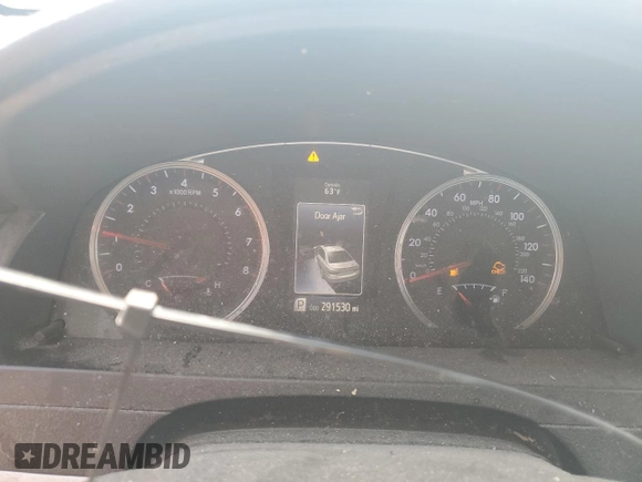 2015 Toyota Camry XLE with VIN 4T1BF1FK9FU921460, listed as a Copart auction lot 54565755 with 291,530 mi miles and Clean Title. Bid and sale history available at carsss.com. Image 9.