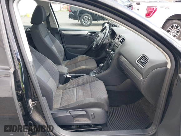 2012 Volkswagen Golf TDI z VIN WVWDM7AJ2CW334537, wystawiony jako IAAI lot #41836985 z przebiegiem 115 640 mil mil oraz . Historia ofert i sprzedaży dostępna na DreamBid. Obrazek 5.