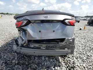 2023 Nissan Versa SR z VIN 3N1CN8FV9PL866652, wystawiony jako Copart lot #60714205 z przebiegiem 31 997 mil mil oraz Nie do naprawy • Non repairable. Historia ofert i sprzedaży dostępna na DreamBid. Obrazek 6.