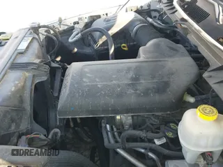 2014 Ram 1500 Tradesman z VIN 3C6JR7AG8EG278332, wystawiony jako IAAI lot #43226613 z przebiegiem 132 145 mil mil oraz . Historia ofert i sprzedaży dostępna na DreamBid. Obrazek 20.