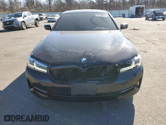 2022 BMW 5 Series 530i xDrive with VIN WBA13BJ04NWX65199, listed as a Copart auction lot 52168025 with 37,633 mi miles and Salvage Title. Bid and sale history available at carsss.com. Image 5.