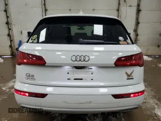 2019 Audi Q5 Premium with VIN WA1ANAFY1K2023149, listed as a Copart auction lot 44826405 with 70,060 mi miles and Clean title. Bid and sale history available at DreamBid. Image 6.
