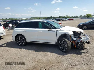 2024 Lincoln Corsair Grand Touring z VIN 5LMTJ5DZ8RUL01369, wystawiony jako Copart lot #66611794 z przebiegiem Nie podano mil oraz Nie do naprawy • Non repairable. Historia ofert i sprzedaży dostępna na DreamBid. Obrazek 4.