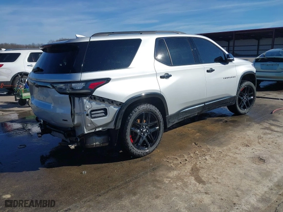 2019 Chevrolet Traverse Premier with VIN 1GNEVKKWXKJ274010, listed as a IAAI auction lot 41601979 with 82,592 mi miles. Bid and sale history available at carsss.com. Image 4.