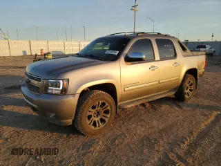 2012 Chevrolet Avalanche LS with VIN 3GNTKEE79CG267753, listed as a Copart auction lot 82149704 with 162,717 mi miles and Salvage title. Bid and sale history available at DreamBid. Image 1.