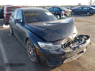 2017 BMW M3 z VIN WBS8M9C55H5G84086, wystawiony jako IAAI lot #41464448 z przebiegiem 64 693 mil mil oraz . Historia ofert i sprzedaży dostępna na DreamBid. Obrazek 1.