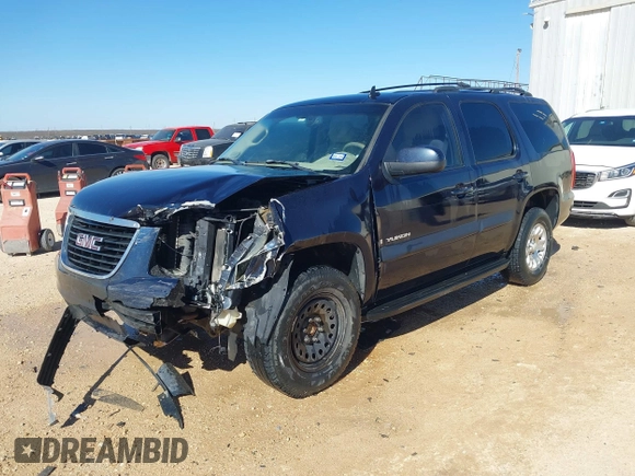2008 GMC Yukon SLE w/3SA with VIN 1GKFC13C48J115787, listed as a IAAI auction lot 41825682 with 263,533 mi miles. Bid and sale history available at carsss.com. Image 2.