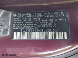 2004 BMW Z4 2.5i with VIN 4USBT33544LS50607, listed as a IAAI auction lot 42055929 with 156,585 mi miles. Bid and sale history available at carsss.com. Image 9.