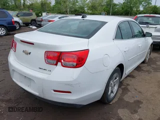 2014 Chevrolet Malibu LS with VIN 1G11B5SL2EF157464, listed as a IAAI auction lot 42224933 with 182,202 mi miles and . Bid and sale history available at DreamBid. Image 4.