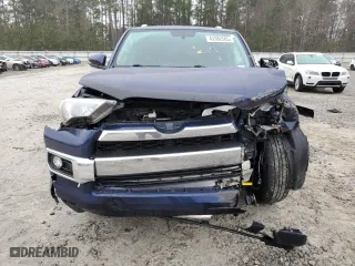 2018 Toyota 4Runner SR5 with VIN JTEZU5JR2J5168518, listed as a Copart auction lot 43382585 with 117,859 mi miles and Salvage Title. Bid and sale history available at carsss.com. Image 5.