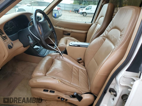 1996 Ford Explorer XLT z VIN 1FMDU32P1TZB95989, wystawiony jako Copart lot #60714735 z przebiegiem 166 081 mil mil oraz Szkoda całkowita • Salvage title. Historia ofert i sprzedaży dostępna na DreamBid. Obrazek 7.