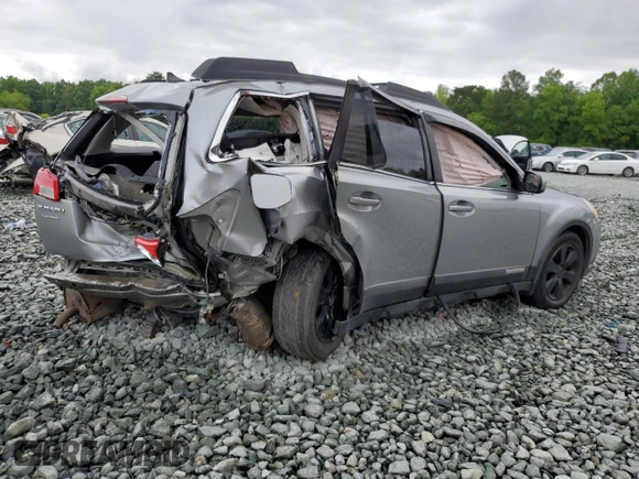 2011 Subaru Outback Limited Power Moon with VIN 4S4BRDKC1B2326972, listed as a Copart auction lot 57434815 with 319,686 mi miles and Salvage title. Bid and sale history available at DreamBid. Image 3.