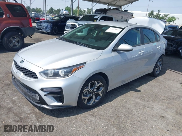 2021 Kia Forte LXS z VIN 3KPF24AD3ME397004, wystawiony jako IAAI lot #42444463 z przebiegiem 36 776 mil mil oraz . Historia ofert i sprzedaży dostępna na DreamBid. Obrazek 17.