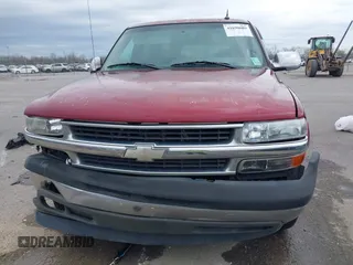 2005 Chevrolet Suburban LT with VIN 3GNEC16Z15G205829, listed as a IAAI auction lot 41690689 with 196,504 mi miles and . Bid and sale history available at DreamBid. Image 10.
