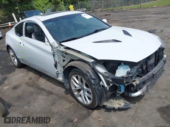 2013 Hyundai Genesis Coupe Premium z VIN KMHHT6KD1DU090069, wystawiony jako IAAI lot #42094630 z przebiegiem 86 294 mil mil oraz . Historia ofert i sprzedaży dostępna na DreamBid. Obrazek 1.