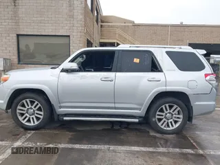2010 Toyota 4Runner Trail with VIN JTEBU5JR5A5007873, listed as a IAAI auction lot 40946541 with 342,373 mi miles and . Bid and sale history available at DreamBid. Image 14.