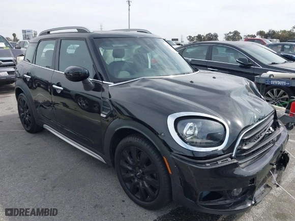2020 MINI Countryman Cooper with VIN WMZYW3C04L3M24637, listed as a IAAI auction lot 41677154 with 34,786 mi miles. Bid and sale history available at carsss.com. Image 13.