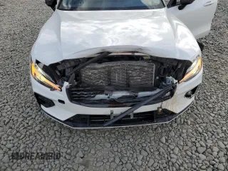 2021 Volvo S60 Momentum with VIN 7JR102FZ8MG122870, listed as a Copart auction lot 76462864 with 24,270 mi miles and Salvage Title. Bid and sale history available at carsss.com. Image 13.