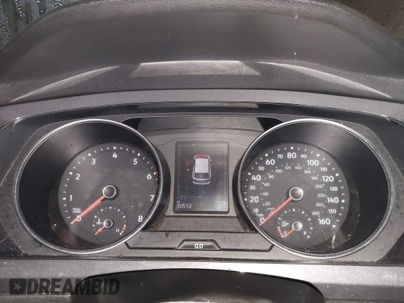 2020 Volkswagen Tiguan SE with VIN 3VV2B7AX5LM149305, listed as a IAAI auction lot 41920685 with 30,512 mi miles and . Bid and sale history available at DreamBid. Image 7.