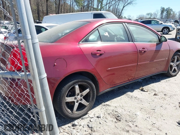2008 Pontiac G6 with VIN 1G2ZG57N584104672, listed as a IAAI auction lot 41860291 with 183,358 mi miles. Bid and sale history available at carsss.com. Image 4.