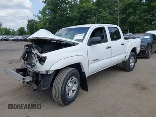 2007 Toyota Tacoma PreRunner z VIN 5TEJU62N77Z327977, wystawiony jako IAAI lot #42450935 z przebiegiem 140 983 mil mil oraz . Historia ofert i sprzedaży dostępna na DreamBid. Obrazek 17.