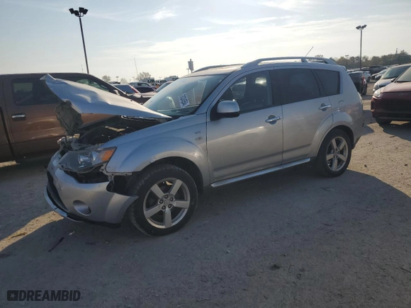 2009 Mitsubishi Outlander XLS with VIN JA4MT41X09Z003429, listed as a Copart auction lot 48463165 with 235,262 mi miles and Salvage Title. Bid and sale history available at carsss.com. Image 1.
