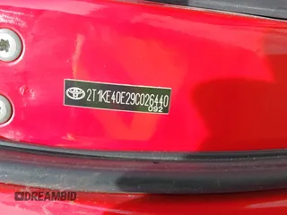 2009 Toyota Matrix S z VIN 2T1KE40E29C026440, wystawiony jako IAAI lot #41718124 z przebiegiem 148 546 mil mil oraz . Historia ofert i sprzedaży dostępna na DreamBid. Obrazek 9.