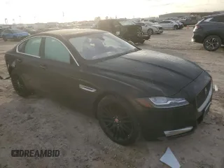 2017 Jaguar XF 35t Prestige with VIN SAJBE4BV6HCY47613, listed as a Copart auction lot 85632134 with 71,931 mi miles and Salvage Title. Bid and sale history available at carsss.com. Image 4.