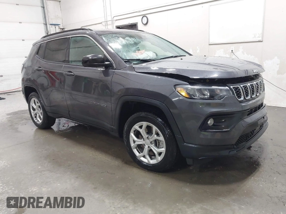 2024 Jeep Compass Latitude with VIN 3C4NJDBN1RT116956, listed as a IAAI auction lot 41390402 with 17,533 mi miles. Bid and sale history available at carsss.com. Image 1.