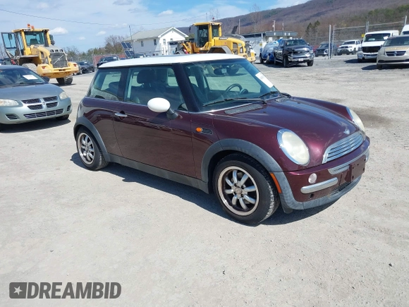 2003 MINI Hardtop with VIN WMWRC33473TC47288, listed as a IAAI auction lot 41881197 with 115,859 mi miles and . Bid and sale history available at DreamBid. Image 1.
