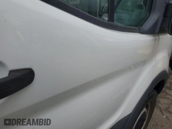 2018 Ford Transit z VIN 1FTYR1YM2JKB43849, wystawiony jako IAAI lot #42642845 z przebiegiem 106 463 mil mil oraz . Historia ofert i sprzedaży dostępna na DreamBid. Obrazek 1.