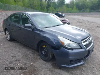 2014 Subaru Legacy Premium z VIN 4S3BMBC64E3021920, wystawiony jako IAAI lot #42279499 z przebiegiem 141 811 mil mil oraz . Historia ofert i sprzedaży dostępna na DreamBid. Obrazek 1.